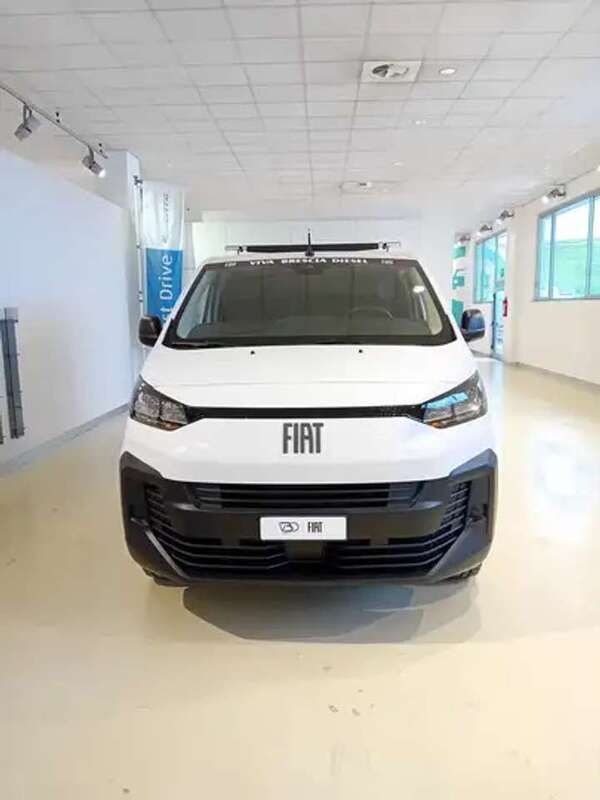 Nuova Fiat Scudo Easy 120 CV (88 kW) 2025 Bianco Furgone