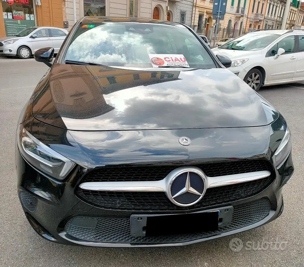 Usata Mercedes A200 163 CV (119 kW) 2019 Nero Berlina