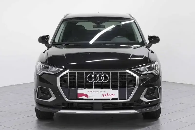 Usata Audi Q3 Ambiente 150 CV (110 kW) 2025 Nero SUV