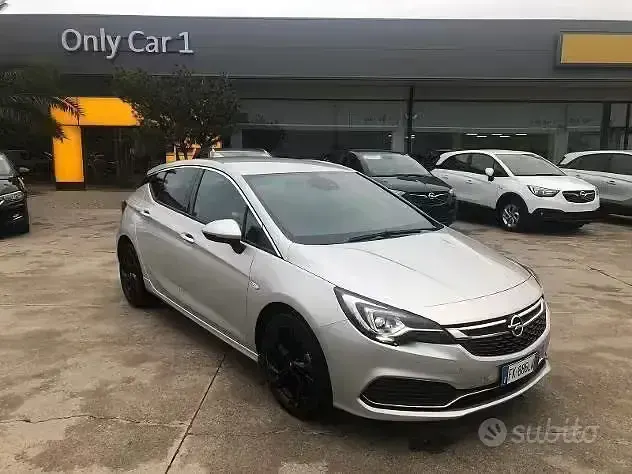 Usata Opel Astra OPC 160 CV (117 kW) 2017 Grigio Berlina