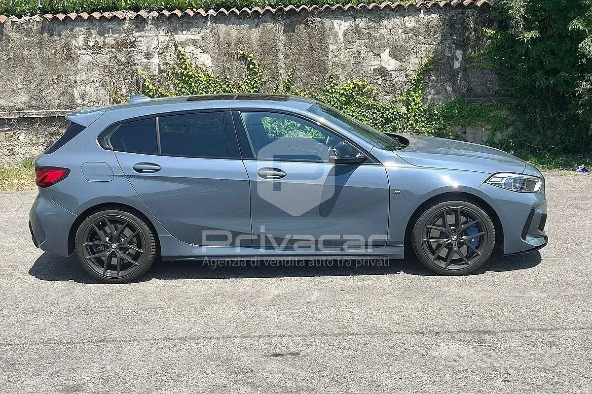 Usata BMW M135 Comfort Edition 306 CV (225 kW) 2021 Grigio Utilitaria