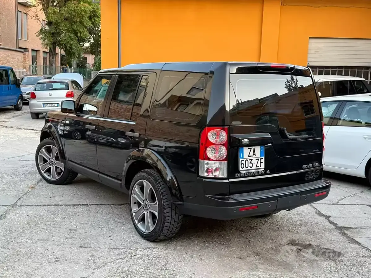 Usata Land Rover Discovery 4 HSE 256 CV (188 kW) 2013 Nero SUV