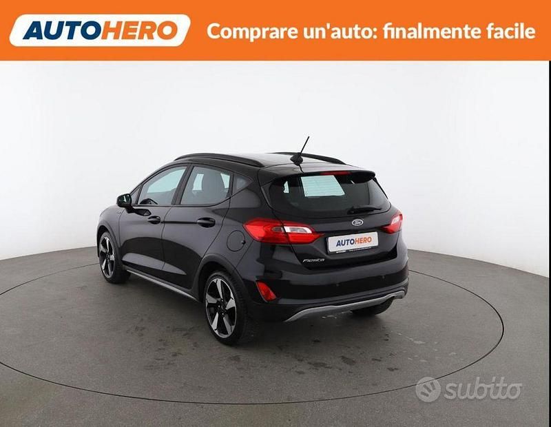 Usata Ford Fiesta Active 85 CV (62 kW) 2020 Nero Utilitaria