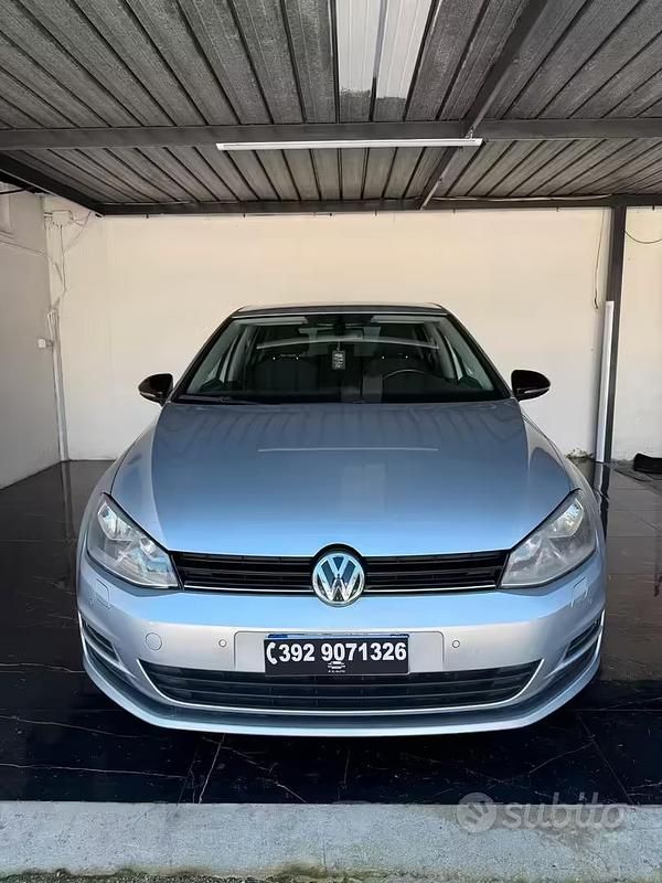 Usata VW Golf VII 104 CV (76 kW) 2015 Grigio Berlina