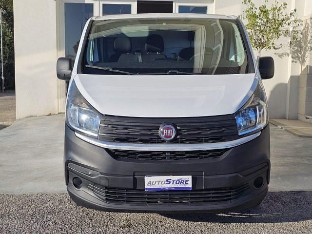 Usata Fiat Talento 121 CV (88 kW) 2018 Bianco(met.) Monovolume