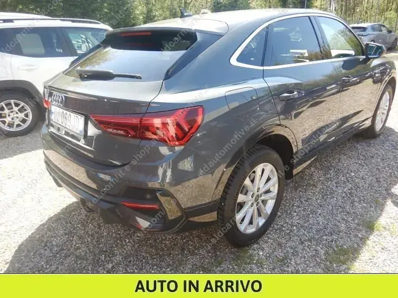 Usata Audi Q3 Sportback Business Plus 244 CV (179 kW) 2022 Grigio SUV
