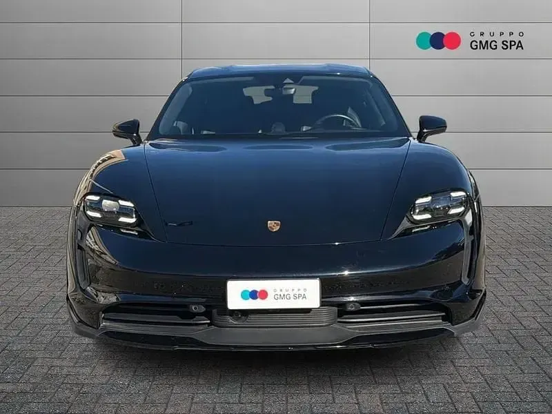 Usata Porsche Taycan 4 Cross Turismo Cross Turismo 280 kW (381 CV) 2023 Nero Station wagon