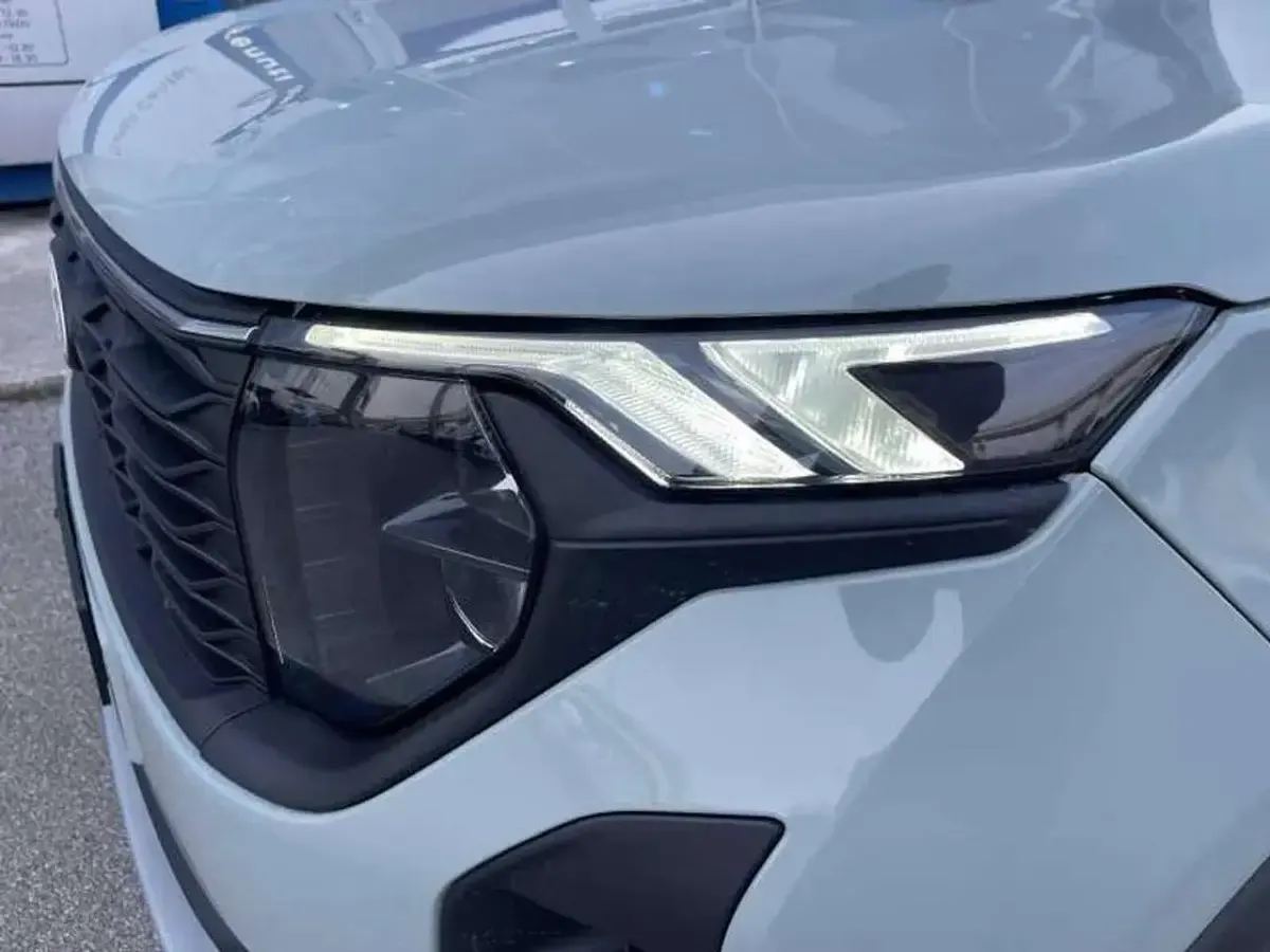 Nuova Ford Tourneo Courier Active 124 CV (91 kW) 2026 Cactus grey Monovolume