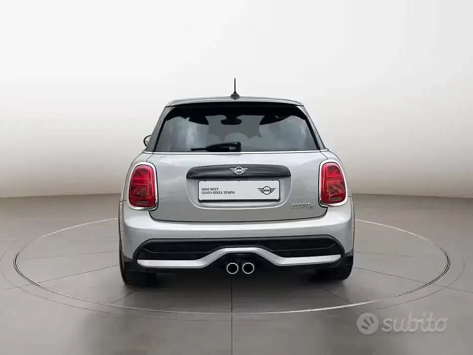 Usata Mini Cooper S Classic 178 CV (130 kW) 2024 Utilitaria