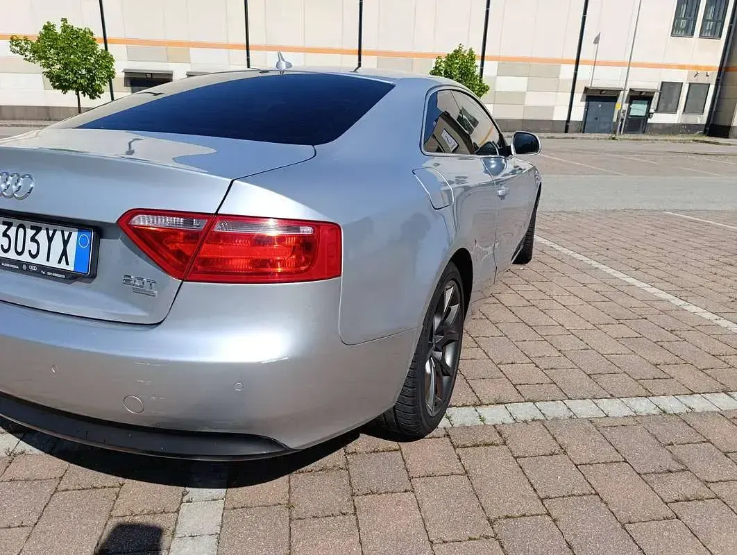 Usata Audi A5 211 CV (155 kW) 2011 Argento Coupé