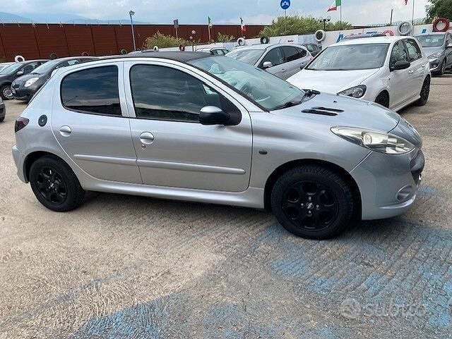 Usata Peugeot 206 60 CV (44 kW) 2012 Grigio Berlina