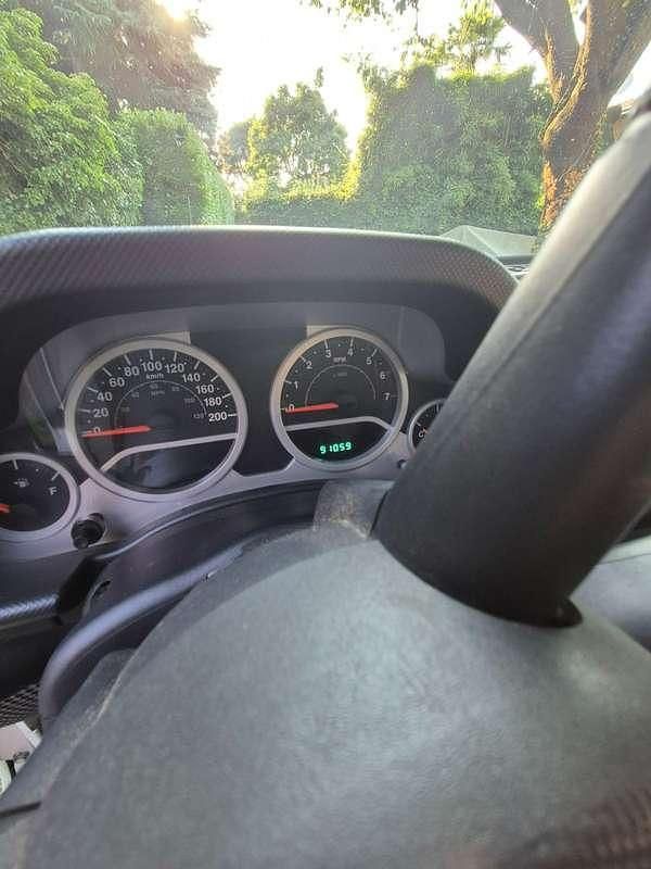 Usata Jeep Wrangler Rubicon 200 CV (147 kW) 2009 Bianco SUV