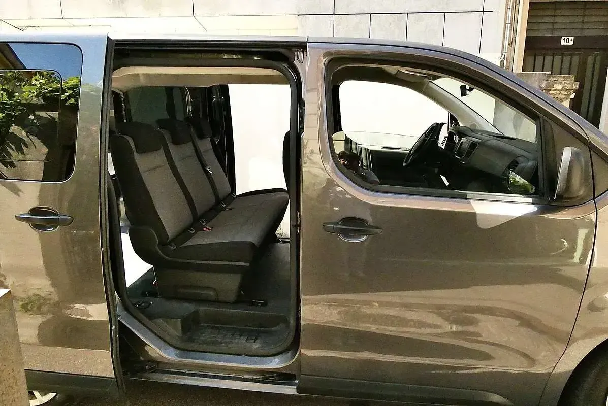 Usata Peugeot Expert 116 CV (85 kW) 2017 Furgone