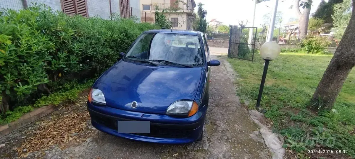 Usata Fiat 600 54 CV (39 kW) 2000 Blu Utilitaria
