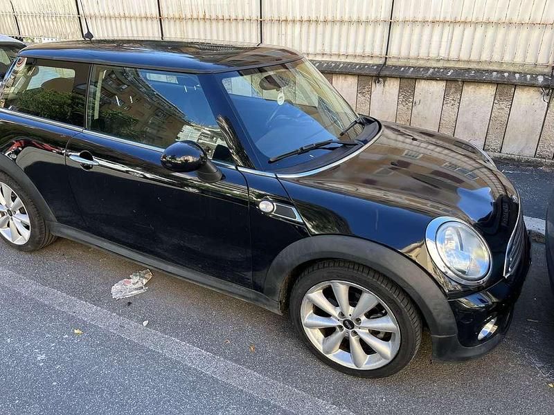 Usata Mini ONE 75 CV (55 kW) 2012 Utilitaria