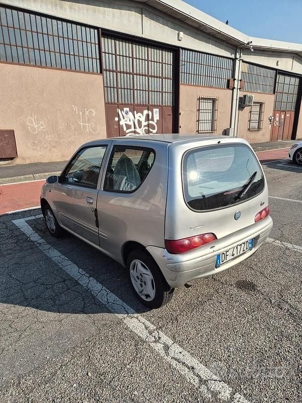 Usata Fiat 600 2005 Grigio Utilitaria