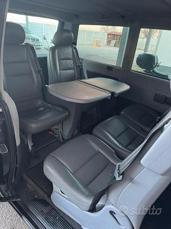 Usata Mercedes Vito 122 CV (89 kW) 2001 Nero Furgone