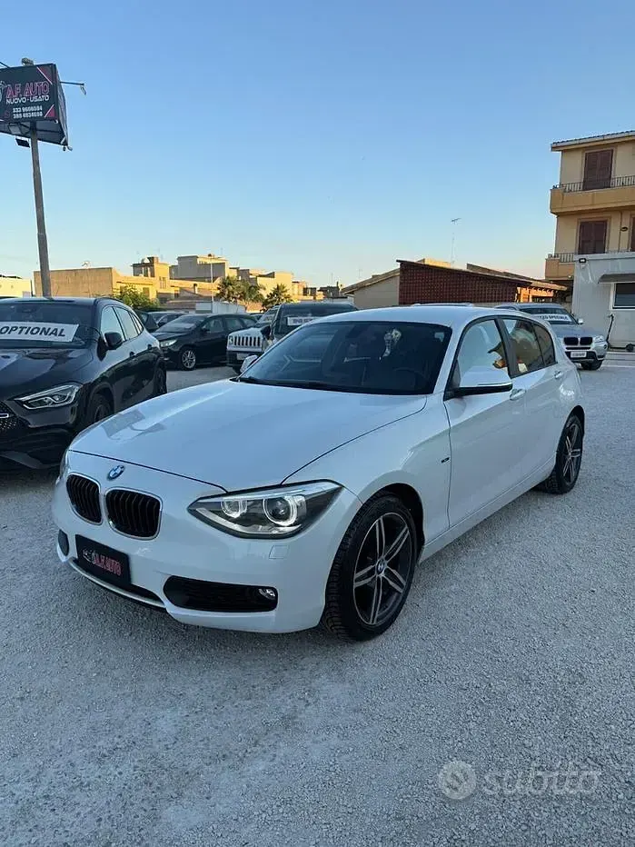 Usata BMW 118 Sport Line 143 CV (105 kW) 2015 Bianco Utilitaria