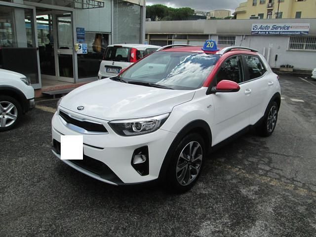 Usata Kia Stonic Urban 100 CV (73 kW) 2019 Bianco SUV