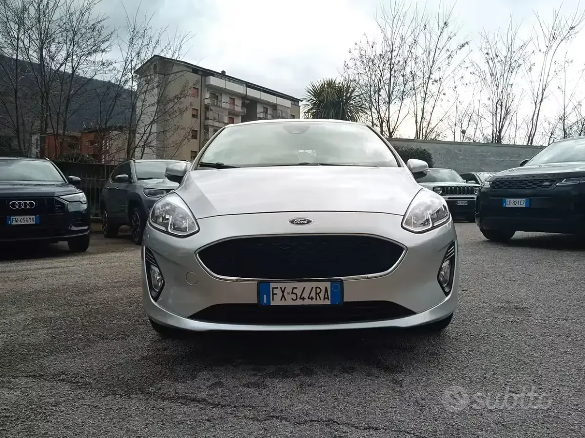 Usata Ford Fiesta ST-Line 86 CV (63 kW) 2019 Grigio Utilitaria