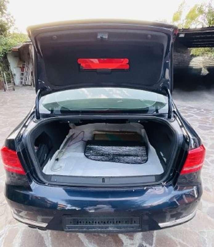 Usata VW Passat Highline 140 CV (102 kW) 2013 Blu/azzurro Berlina