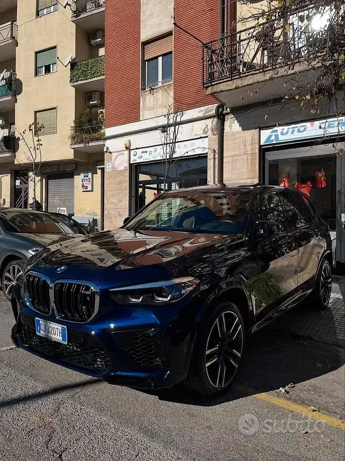 Usado BMW X5 M Sport Line 600 HP (441 kW) 2022 Azul SUV