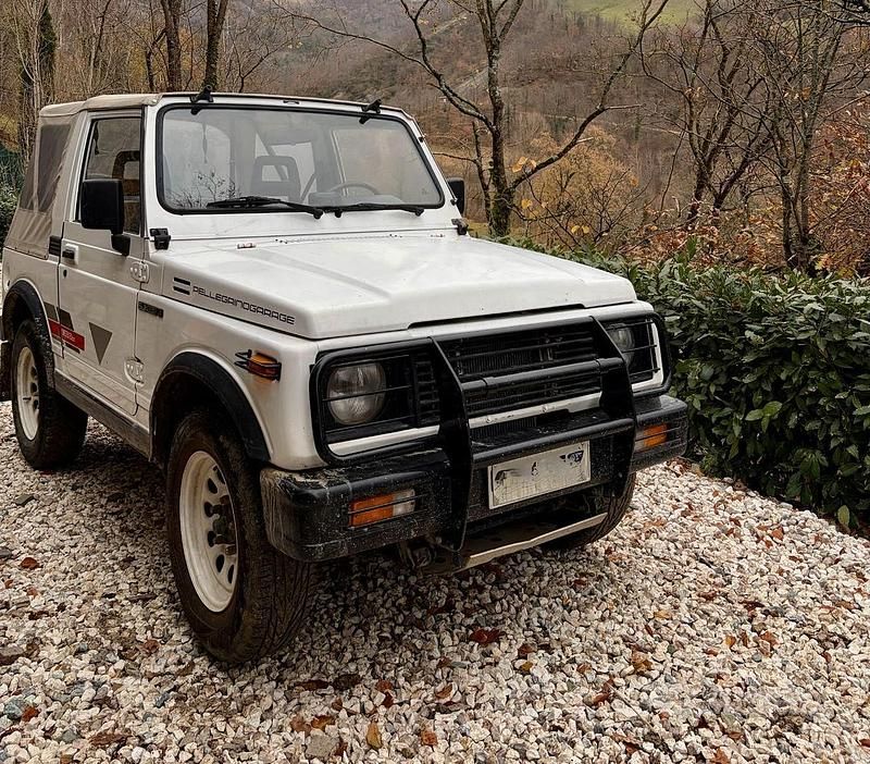 Usata Suzuki Samurai 1987 Bianco SUV