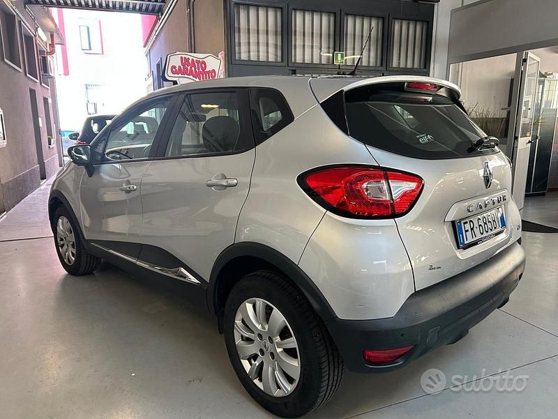 Occasion Renault Captur Intens 90 ch (66 kW) 2016 Gris SUV