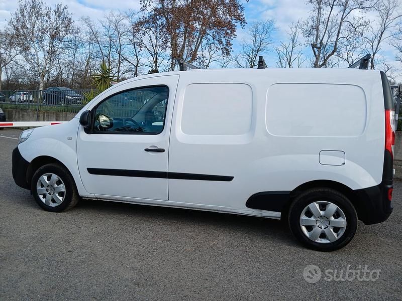 Usata Renault Kangoo 90 CV (66 kW) 2018 Bianco Monovolume