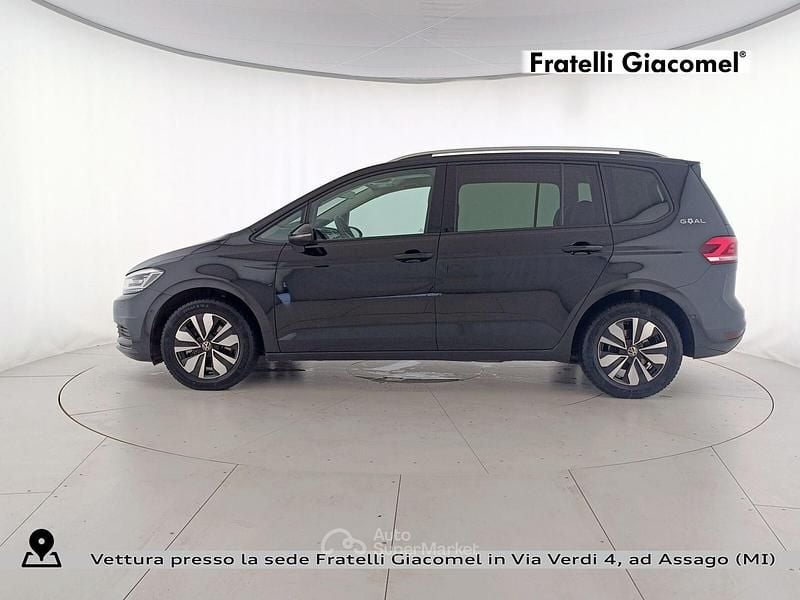 Usata VW Touran Edition 150 CV (110 kW) 2025 0e grenadill black metallizzato Monovolume