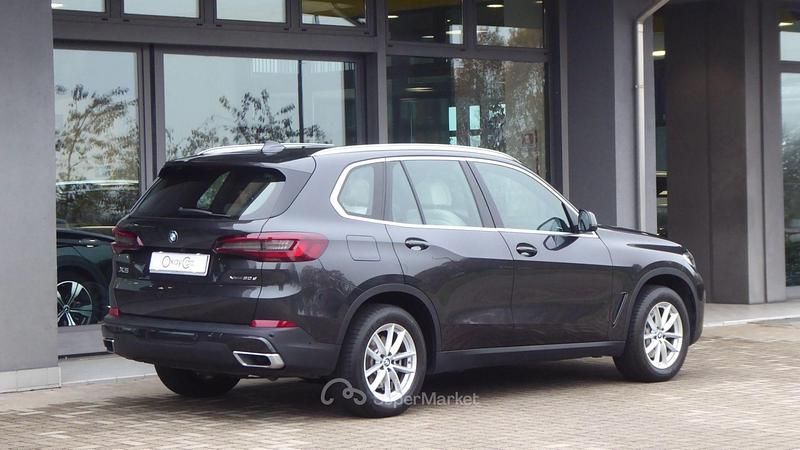 Usata BMW X5 286 CV (210 kW) 2020 Grigio SUV