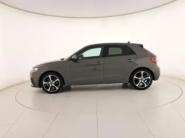 Usata Audi A1 Sportback Business 116 CV (85 kW) 2025 Grigio chronos metallizzato Utilitaria