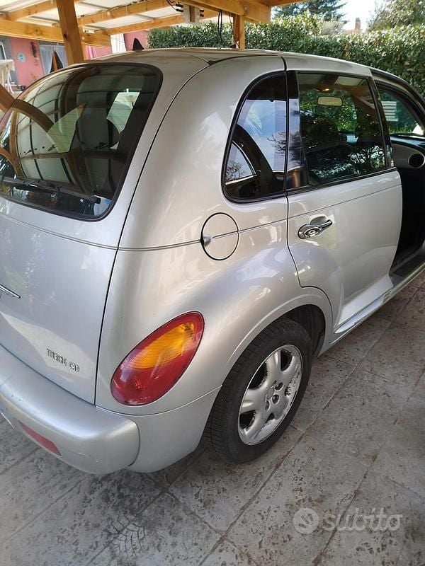 Usata Chrysler PT Cruiser 121 CV (88 kW) 2003 Grigio Berlina