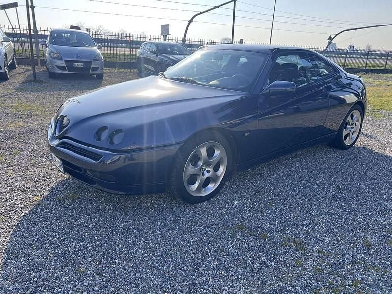 Usata Alfa Romeo GTV 144 CV (105 kW) 1999 Blu/azzurro Coupé
