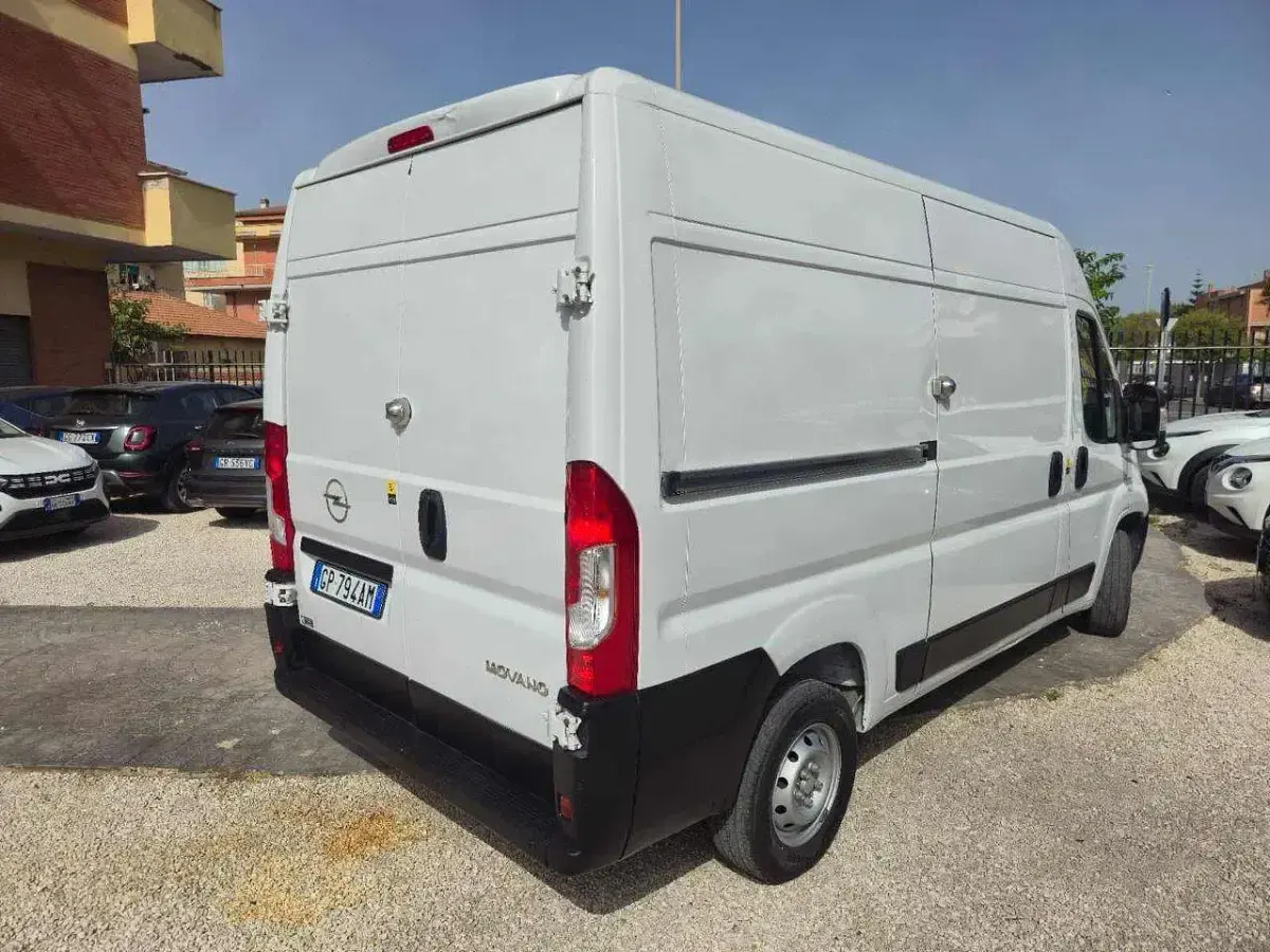 Usata Peugeot Boxer S 140 CV (102 kW) 2023 Bianco Furgone