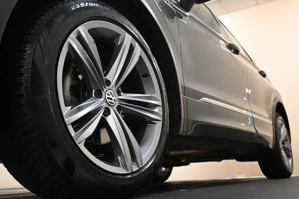 Usata VW Tiguan 149 CV (109 kW) 2020 Grigio SUV