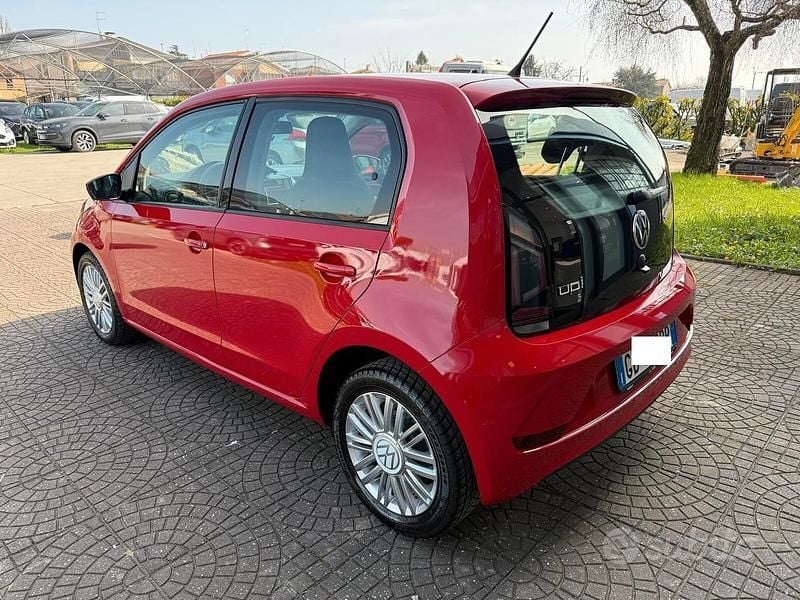 Usata VW up! Sport 60 CV (44 kW) 2020 Rosso Utilitaria