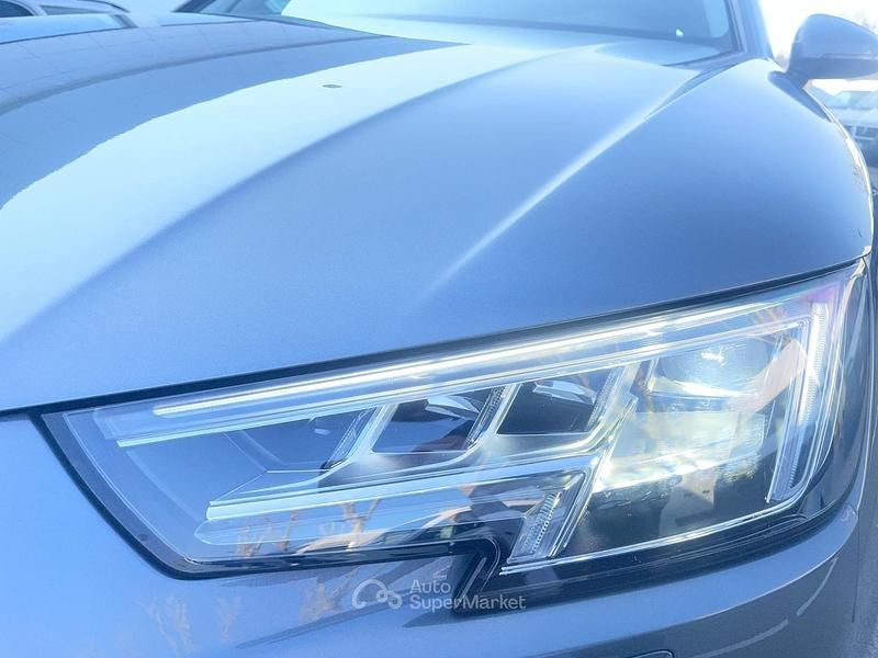 Usata Audi A4 Business 170 CV (125 kW) 2018 Gray Station wagon