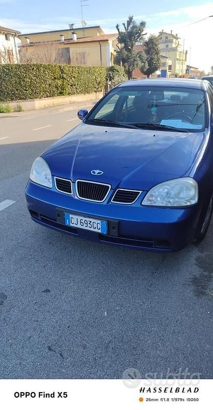 Usata Chevrolet Nubira 2003 Blu Berlina