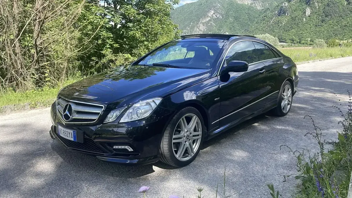 Usata Mercedes E350 AMG line 292 CV (214 kW) 2009 Coupé
