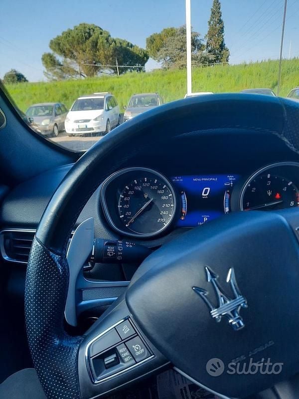 Usata Maserati Levante GranLusso 275 CV (202 kW) 2019 Nero SUV