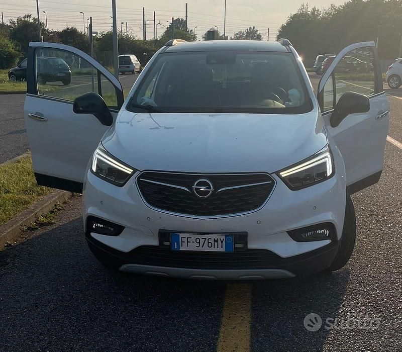 Usata Opel Mokka X 110 CV (80 kW) 2016 Bianco SUV