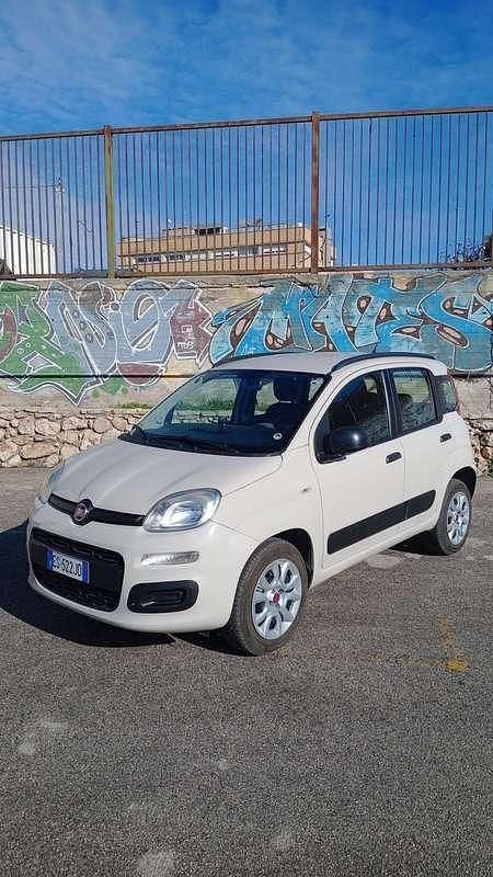 Usata Fiat Panda Lounge 80 CV (58 kW) 2013 Utilitaria