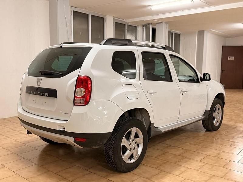 Usata Dacia Duster Lauréate 110 CV (80 kW) 2011 Bianco Station wagon