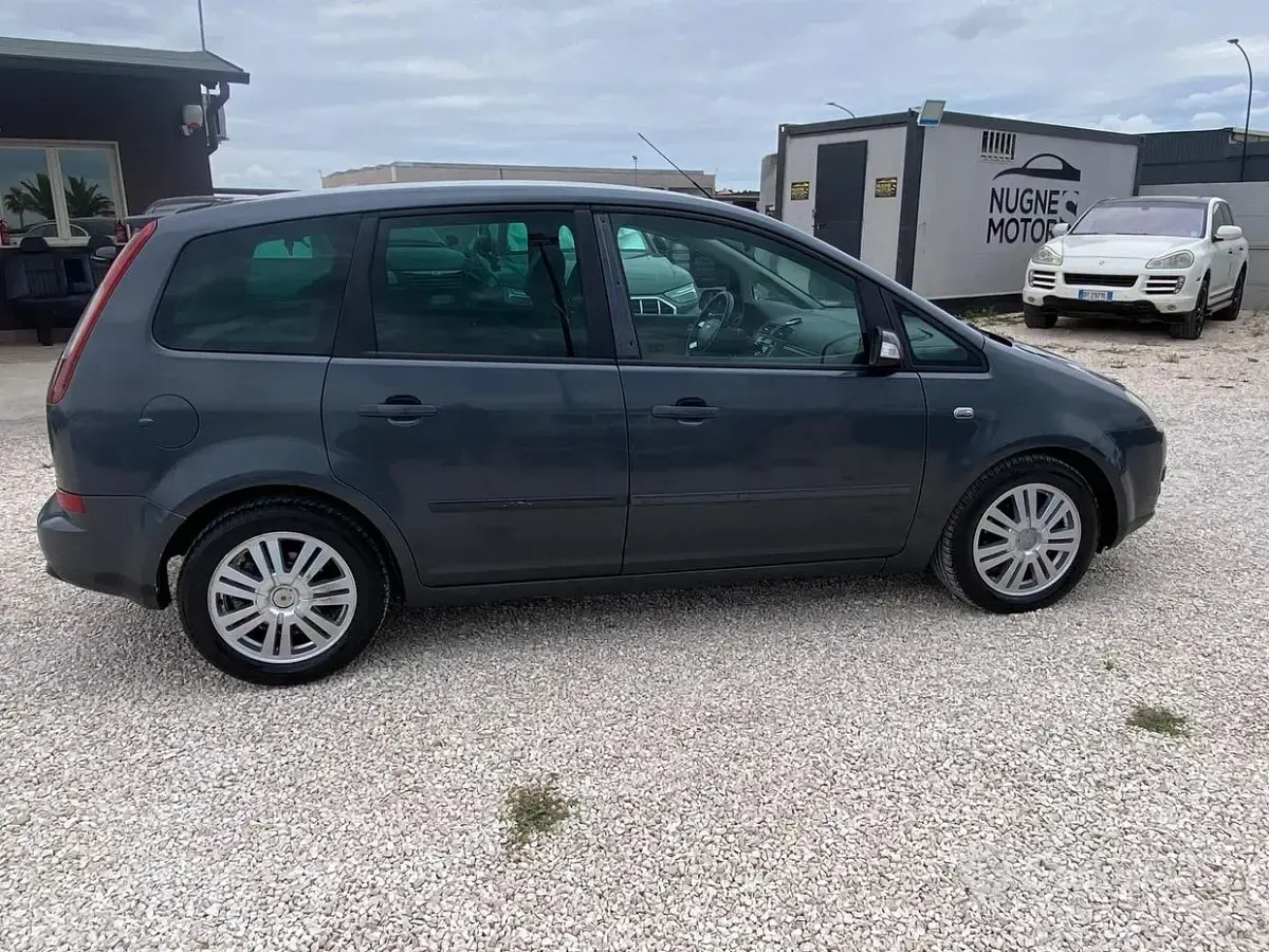Usata Ford C-MAX Ghia 109 CV (80 kW) 2004 Grigio Monovolume