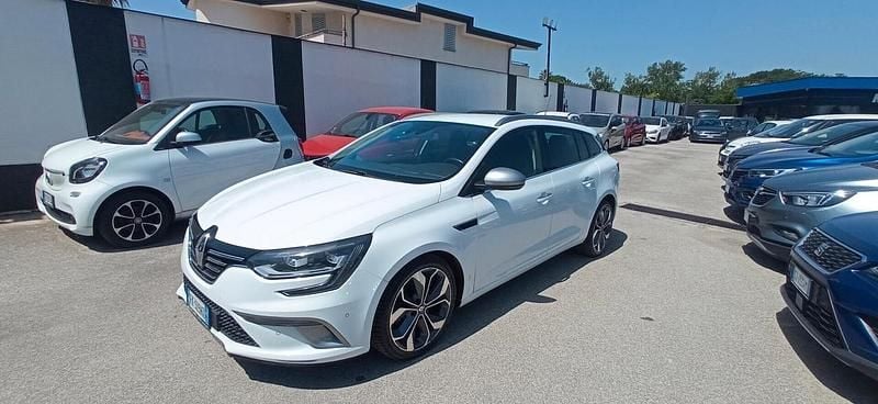 Usata Renault Mégane GT Line GT 131 CV (96 kW) 2017 Bianco Berlina