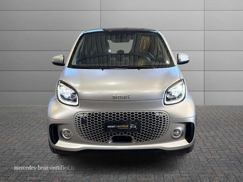 Usata Smart ForTwo Coupé 41 kW (56 CV) 2021 Nero Utilitaria