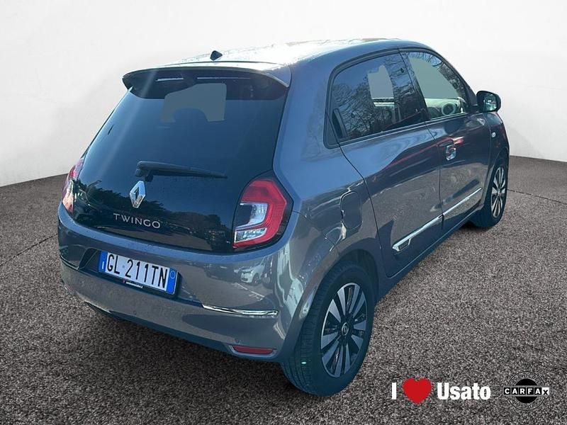 Usata Renault Twingo Techno 60 kW (82 CV) 2022 Grigio Utilitaria