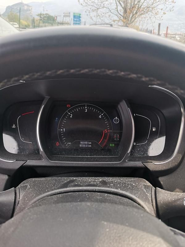 Usata Renault Scenic E-Tech Initiale Paris 150 CV (110 kW) 2020 Bianco SUV