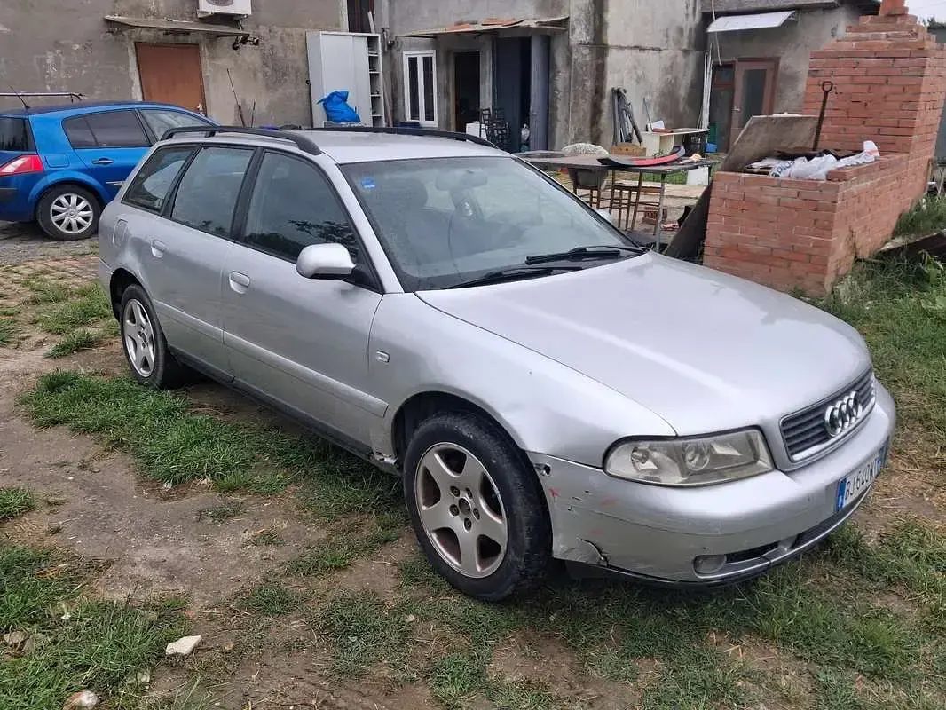 Usata Audi A4 116 CV (85 kW) 2000 Station wagon